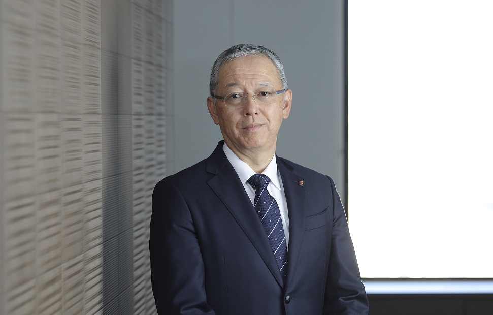 寫真　代表取締役社長